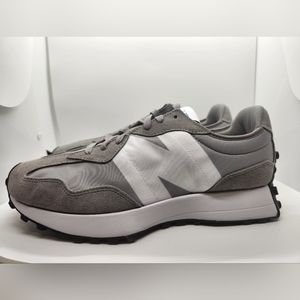 SOLLLLD!! MENS NEW BALANCE 327 NEW IN BOX SIZE 11